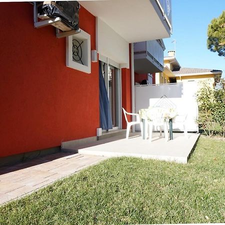 Relax By The Garden - Flat For Up To 6 Guests Apartman Porto Santa Margherita di Caorle Kültér fotó